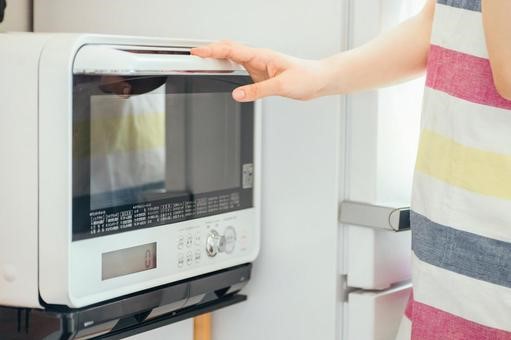Amazon | 東芝 加熱水蒸気オーブンレンジ 30L 石窯ドーム グラン