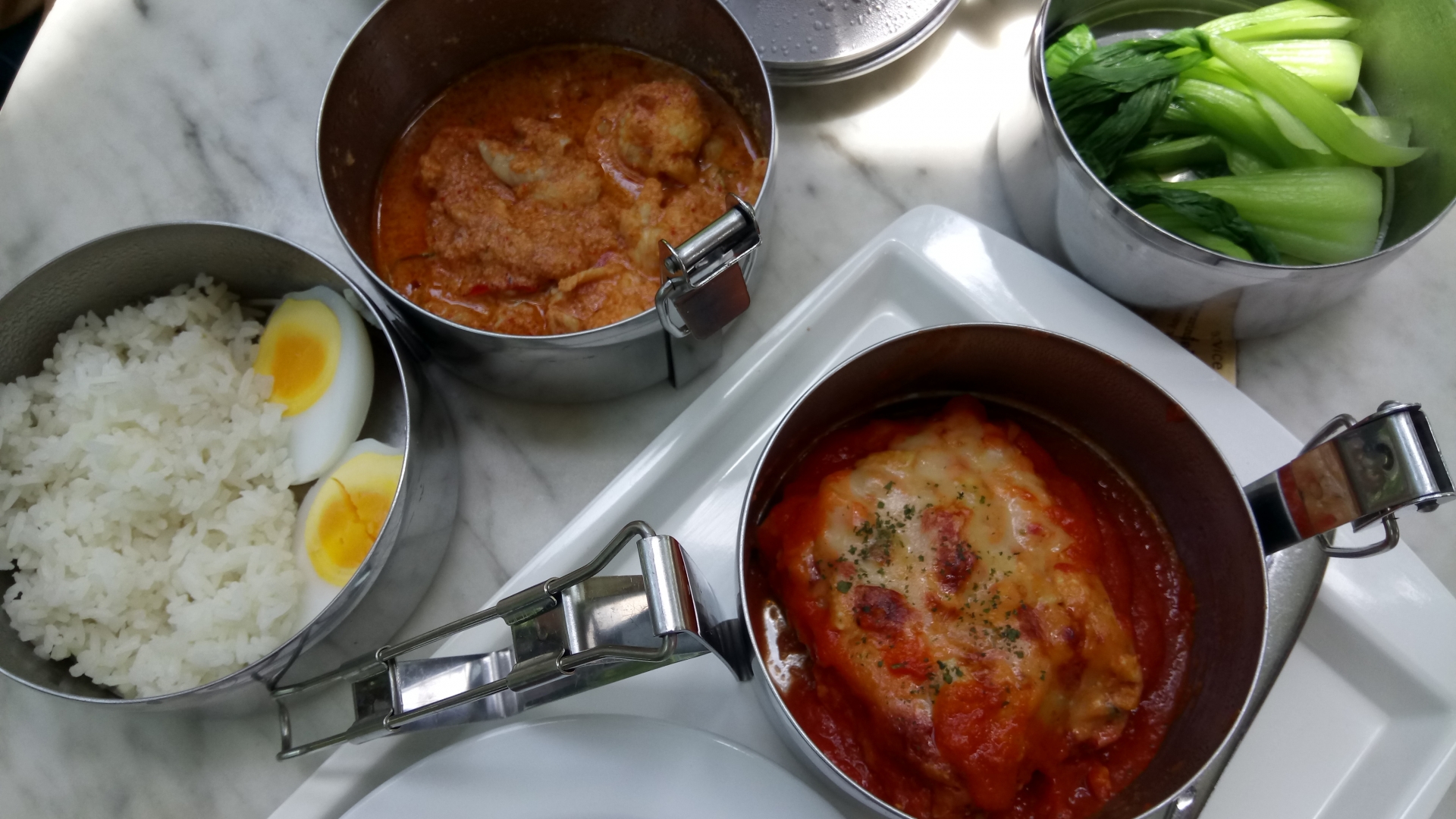 LUCKY ステンレス製保温弁当箱 5段*2 Amazon｜Lucky Star 保温弁当箱