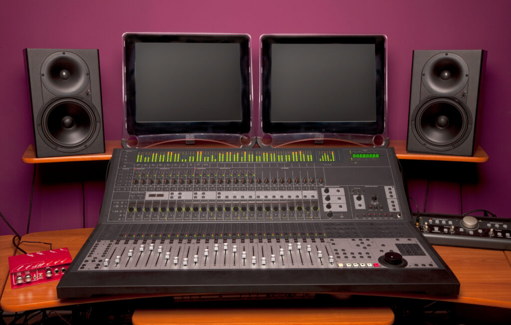 2025年】オーディオボードのおすすめ14選！スピーカーの響きを整えて