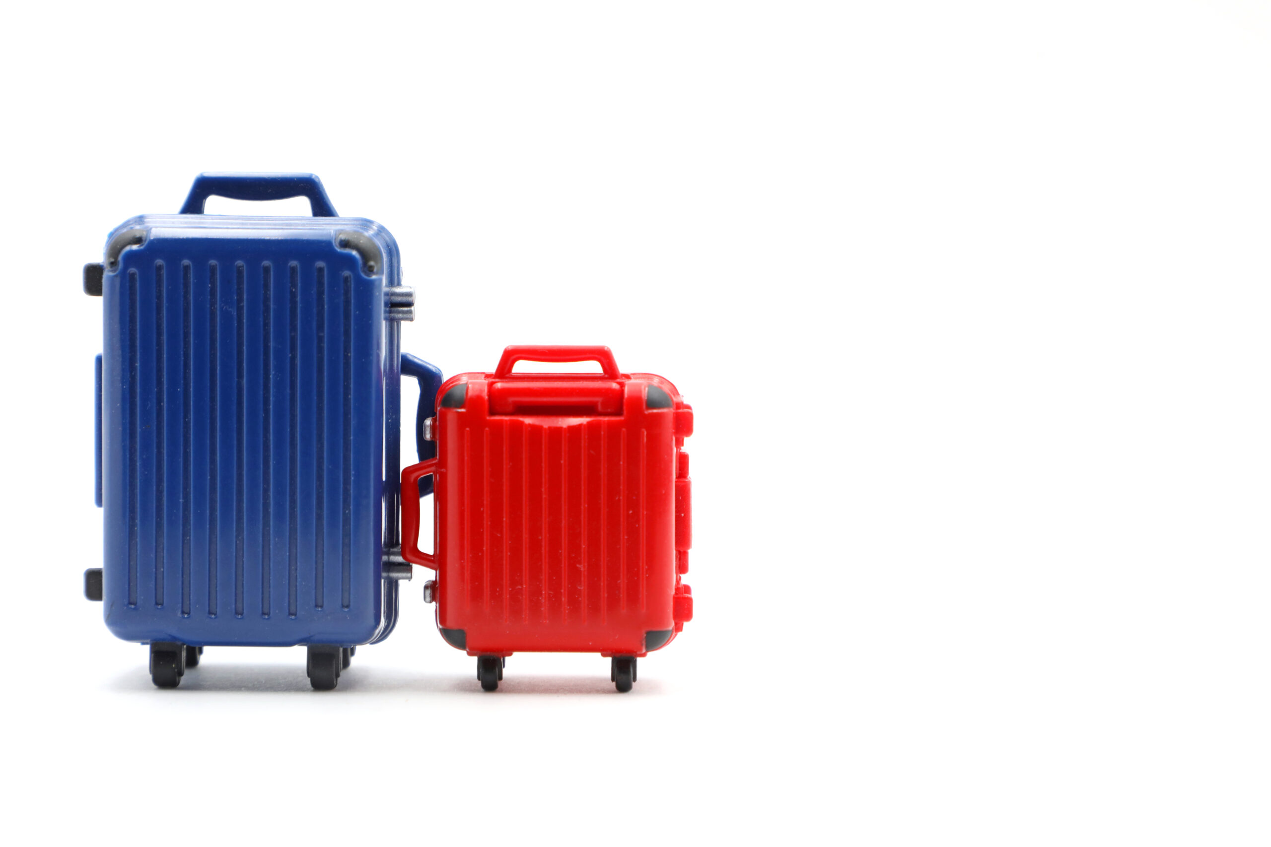 2025年】大型スーツケースのおすすめ7選！大容量で長期旅行にも安心