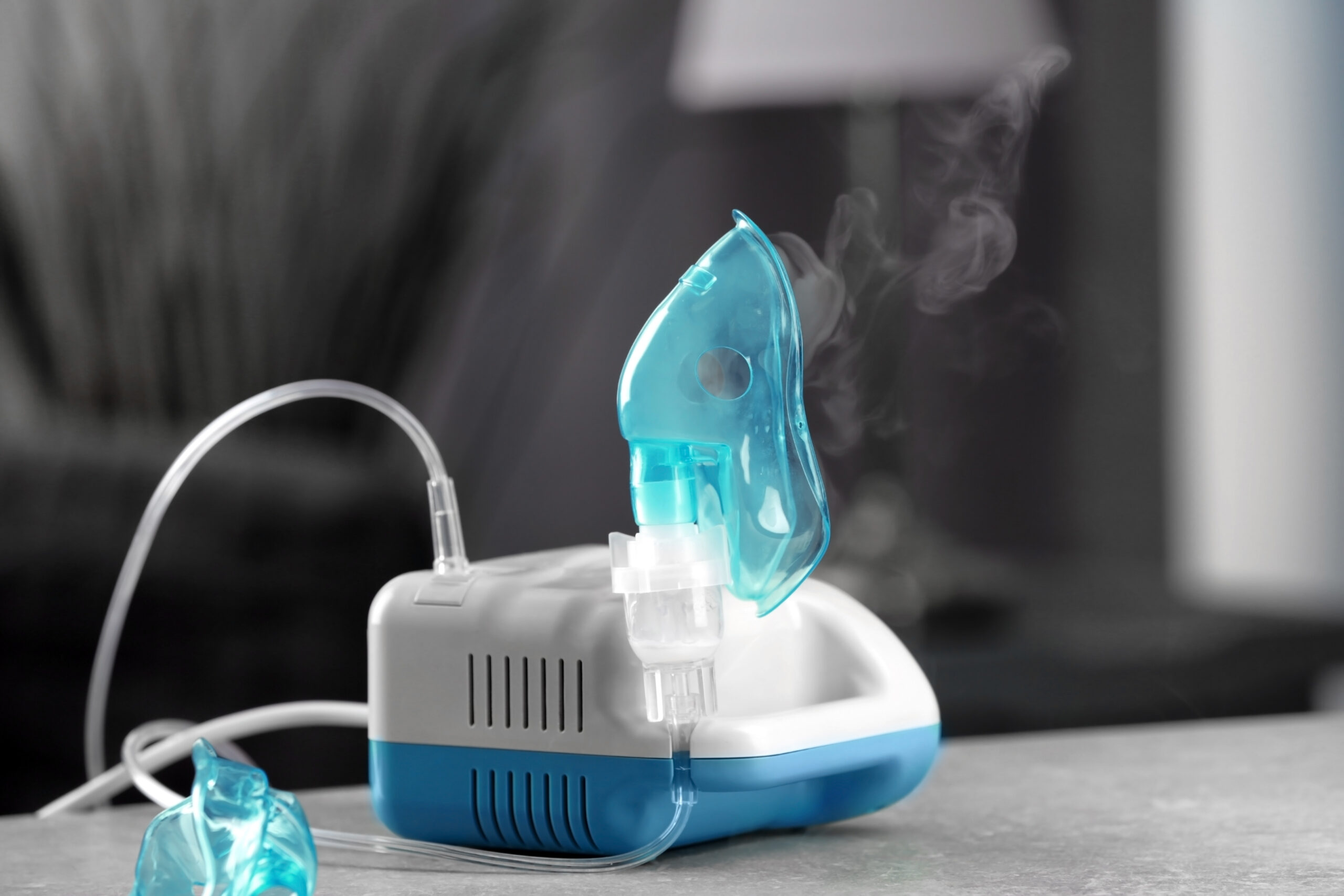 ぜん息吸入器の種類と選び方を解説！補助器具を使うと治療効果が高まる