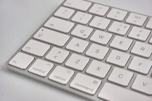 パソコンのキーボードが反応しない！？即解決できるトラブル