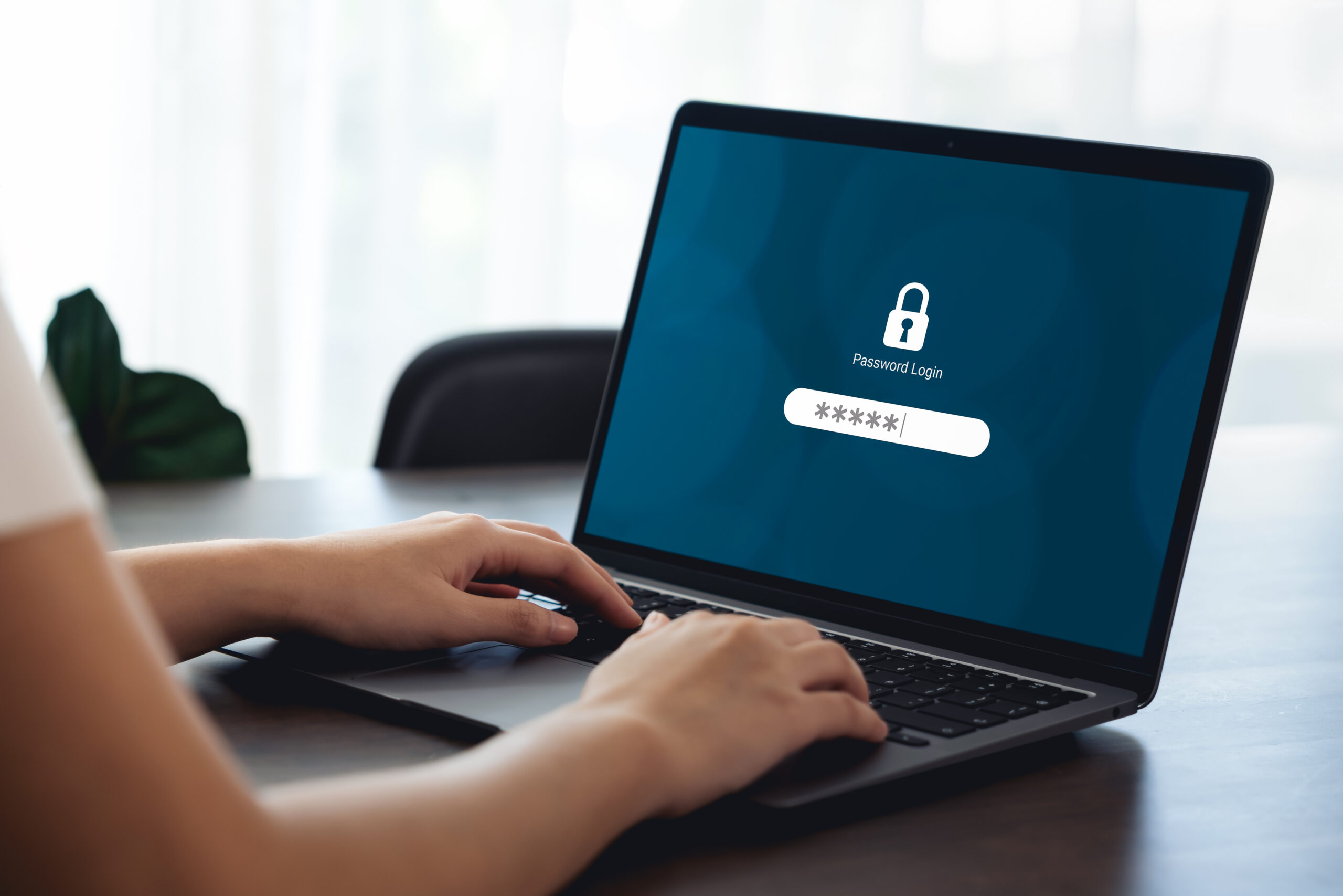 パソコンのパスワードを忘れた！安全に再設定するための対処法とは？